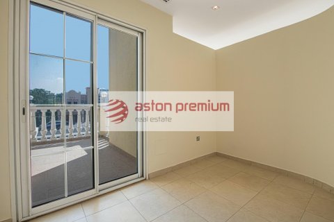 Villa te huur in Jumeirah Village Triangle, Dubai, VAE 2 slaapkamers, 260 vr.m., nr 678701 - foto 26