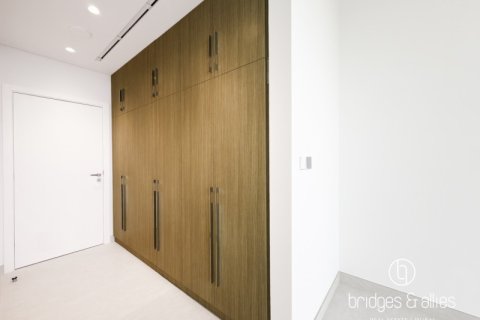Снять в аренду квартиру в Дубай Хилс Эстейт, ОАЭ 2 спальни, 127м2, № 678762 - фото 15