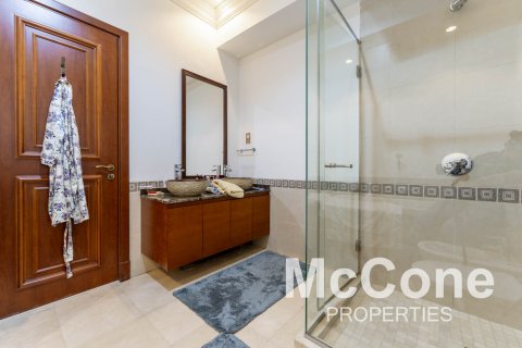 Apartment in Palm Jumeirah, Dubai, UAE 4 bedrooms, 636.29 sq.m. № 587525 - photo 22