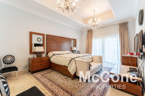 Apartment in Palm Jumeirah, Dubai, UAE 4 bedrooms, 636.29 sq.m. № 587525 - photo 14