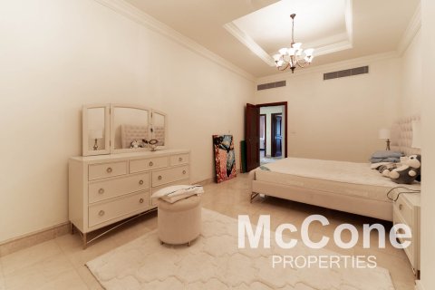 Apartment in Palm Jumeirah, Dubai, UAE 4 bedrooms, 636.29 sq.m. № 587525 - photo 19