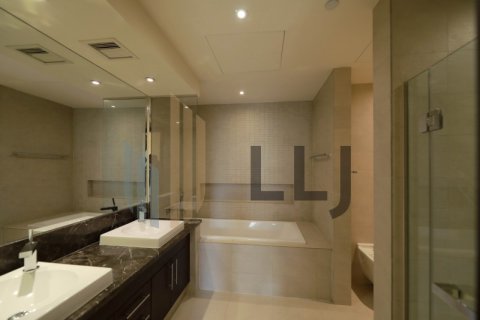 Apartment on the Saadiyat Island, Abu Dhabi, UAE 3 bedrooms, 179.7 sq.m. № 573928 - photo 18