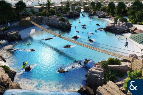 Müüa ridamaja asukohaga Damac Lagoons, Dubai, AÜE: 5 magamistoaga, 316 m² Nr 688636 - pilt 10