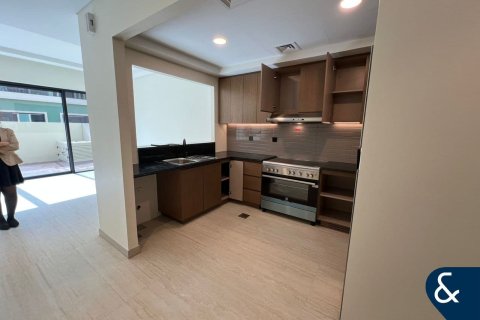 خانه شهری برای فروش در Damac Lagoons، Dubai، امارات متحده عربی 3 خوابه ، 144 متر مربع ، شماره 688634 - تصویر 3