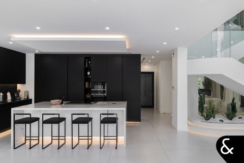 Villa zum Verkauf in Jumeirah Islands, Dubai, VAE 4 Schlafzimmer, 466 m2 Nr. 667430 - Foto 14