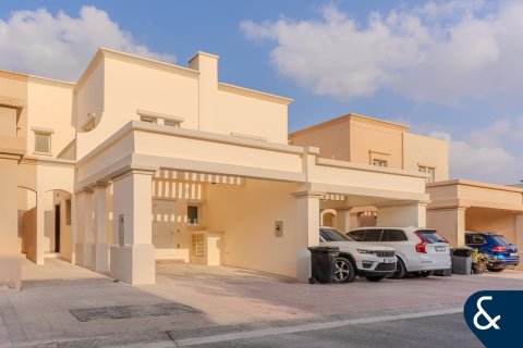 Villa in vendita a The Springs, Dubai, EAU 2 camere da letto, 157 mq. № 667434 - foto 1
