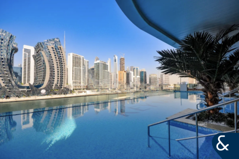 Apartmen di Business Bay, Dubai, UAE 1 bilik tidur, 90 meter persegi № 667265 - foto 16