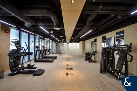 Apartmen di Business Bay, Dubai, UAE 1 bilik tidur, 90 meter persegi № 667265 - foto 25