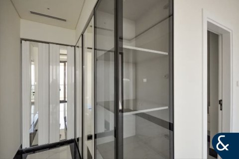 Apartmen di Business Bay, Dubai, UAE 1 bilik tidur, 90 meter persegi № 667265 - foto 22