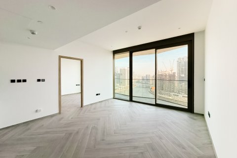 Apartmen di Business Bay, Dubai, UAE 1 bilik tidur, 62.8 meter persegi № 750669 - foto 3