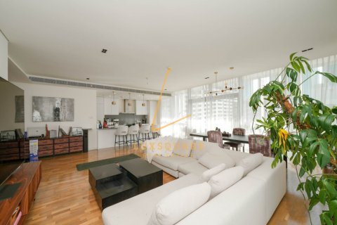 Apartament de închiriat în Al Wasl, Dubai, EAU 3 dormitoare, 204 mp.  №693644 - poză 3