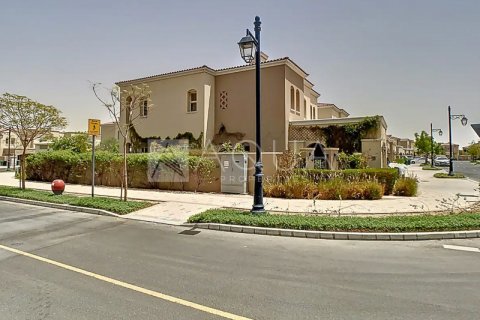Huvila Serena, Dubai, Arabiemiraatit 3 makuuhuonetta, 211.1 m2 № 693647 - kuva 5