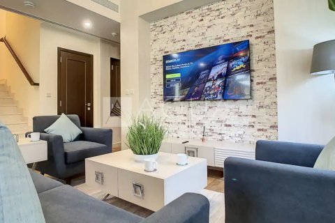 Huvila Serena, Dubai, Arabiemiraatit 3 makuuhuonetta, 211.1 m2 № 693647 - kuva 3