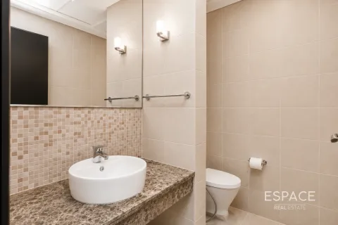 ویلا برای اجاره در Jumeirah Park، Dubai، امارات متحده عربی 3 خوابه ، 374 متر مربع ، شماره 738162 - تصویر 7