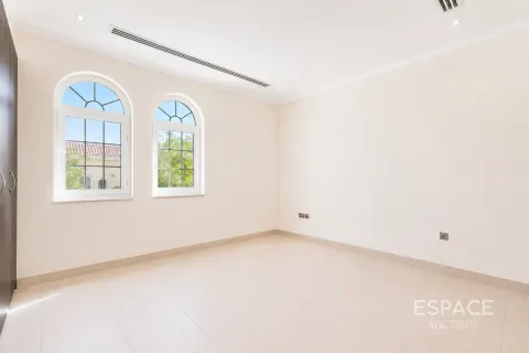 ویلا برای اجاره در Jumeirah Park، Dubai، امارات متحده عربی 3 خوابه ، 374 متر مربع ، شماره 738162 - تصویر 16