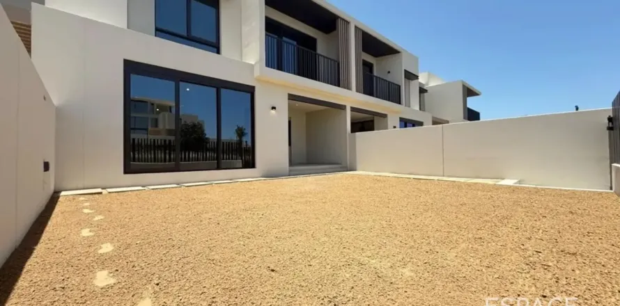 Vila u gradu Jebel Ali, Dubai, UAE 4 spavaće sobe, 280 m2 Br. 738161