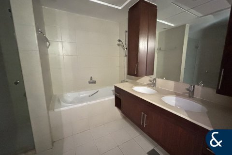 Apartament de închiriat în Downtown Dubai (Downtown Burj Dubai), Dubai, EAU 2 dormitoare, 127 mp. №685267 - poză 16