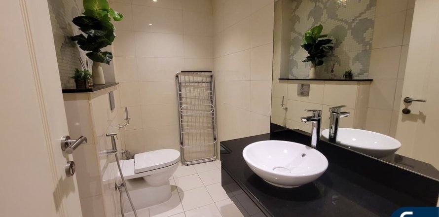 Apartment sa Business Bay, Dubai, UAE 2 silid-tulugan, 128 sq.m. № 685230