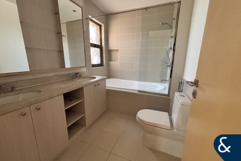 Reem, Dubai, UAE의 임대용 빌라 침실 3개, 212제곱미터 번호 685265 - 사진 7