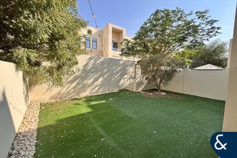 Reem, Dubai, UAE의 임대용 빌라 침실 3개, 212제곱미터 번호 685265 - 사진 11