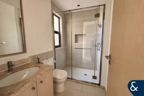 Reem, Dubai, UAE의 임대용 빌라 침실 3개, 212제곱미터 번호 685265 - 사진 9