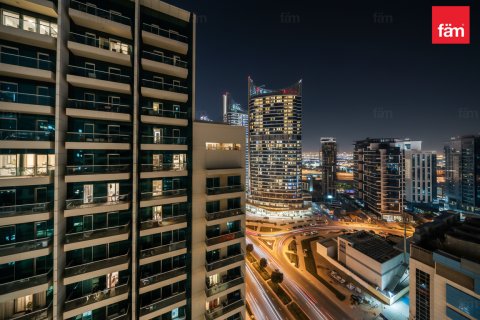 Apartmen di Business Bay, Dubai, UAE 2 bilik tidur, 102.1 meter persegi № 691498 - foto 9