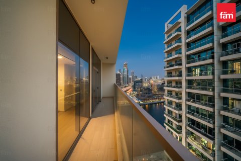 Apartmen di Business Bay, Dubai, UAE 2 bilik tidur, 102.1 meter persegi № 691498 - foto 10