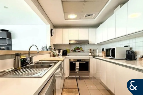 阿联酋 Dubai Jumeirah Beach Residence 待售 : 3 卧, 210 平方米 , 编号666643 - 照片 3