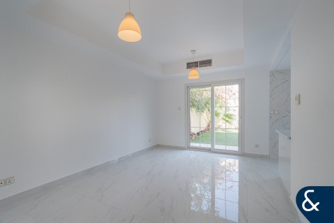 Villa zum Verkauf in The Springs, Dubai, VAE 2 Schlafzimmer, 157 m2 Nr. 666639 - Foto 3