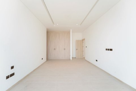 Khalifa City, Abu Dhabi, UAE의 임대용 상업용 부동산 침실 5개, 756제곱미터 번호 594780 - 사진 16