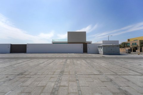 Khalifa City, Abu Dhabi, UAE의 임대용 상업용 부동산 침실 5개, 756제곱미터 번호 594780 - 사진 30