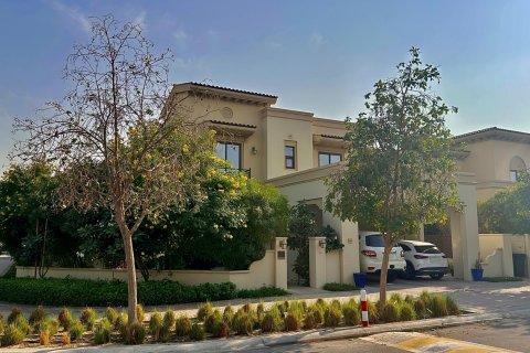 Villa in Arabian Ranches 2, Dubai, VAE: 4 Schlafzimmer, 333.45 m2 Nr. 750857