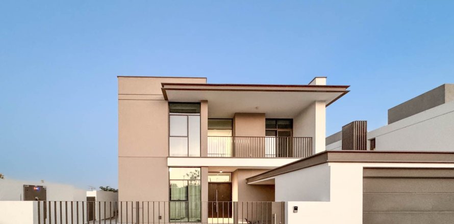 Villa en Al Furjan, Dubai, EAU 4 dormitorios, 480 m² № 750847
