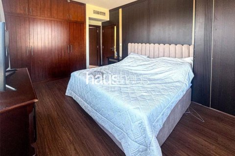 Apartment in The Views, Dubai, UAE 2 bedrooms, 118 sq.m. № 625751 - photo 9