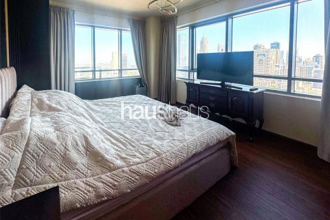 Apartment in The Views, Dubai, UAE 2 bedrooms, 118 sq.m. № 625751 - photo 4