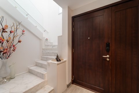 Müüa villa asukohaga Dubai, AÜE: 4 magamistoaga, 353 m² Nr 713367 - pilt 21