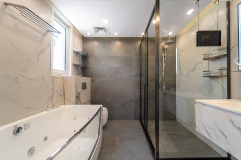 Müüa villa asukohaga Dubai, AÜE: 4 magamistoaga, 353 m² Nr 713367 - pilt 23