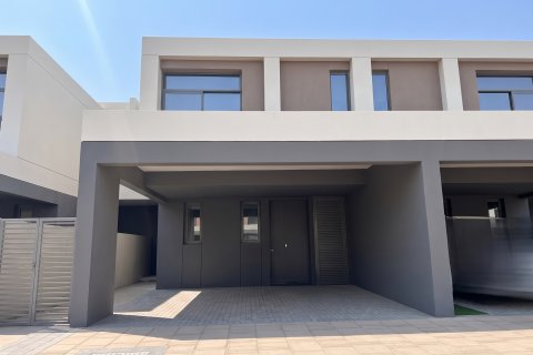 Villa in Dubai South (Dubai World Central), Dubai, VAE: 3 Schlafzimmer, 187 m2 Nr. 713366
