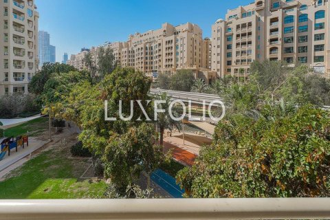 Apartment in Palm Jumeirah, Dubai, UAE 2 bedrooms, 144 sq.m. № 628182 - photo 2