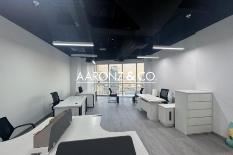 Kontor asukohaga Business Bay, Dubai, AÜE: 49 m² Nr 693694