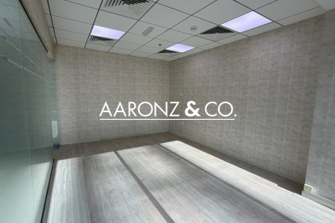 Müüa kontor asukohaga Business Bay, Dubai, AÜE: 70 m² Nr 693696 - pilt 5