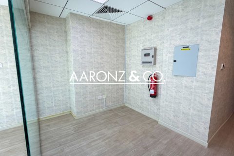 Müüa kontor asukohaga Business Bay, Dubai, AÜE: 70 m² Nr 693696 - pilt 7