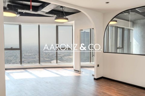 Üürile anda kontor asukohaga Business Bay, Dubai, AÜE: 111 m² Nr 693695 - pilt 7