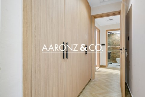 Appartement te koop in Dubai Marina, Dubai, VAE 3 slaapkamers, 195 vr.m., nr 693693 - foto 18