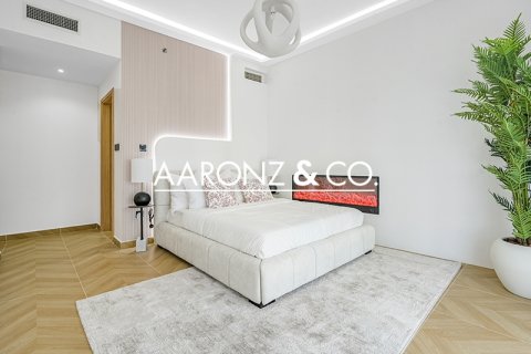 Appartement te koop in Dubai Marina, Dubai, VAE 3 slaapkamers, 195 vr.m., nr 693693 - foto 13