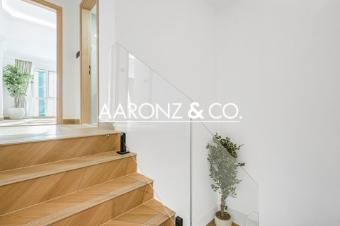 Appartement te koop in Dubai Marina, Dubai, VAE 3 slaapkamers, 195 vr.m., nr 693693 - foto 10