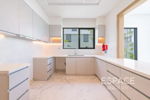 Villa sa Al Furjan, Dubai, UAE 4 silid-tulugan, 331 sq.m. № 738139 - larawan 5