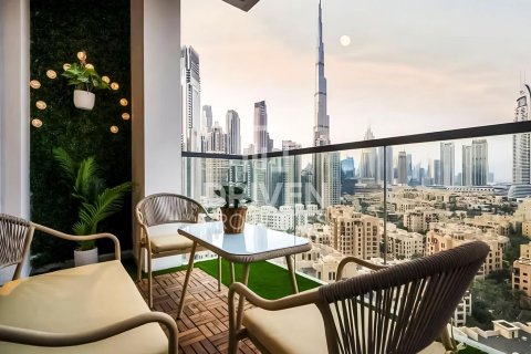 Квартира в Даунтаун Дубай (Даунтаун Бурдж Дубай), Дубай, ОАЭ 2 спальни, 119м2 № 682749
