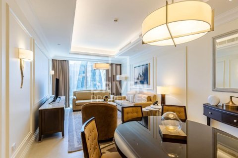 Apartament na sprzedaż w Downtown Dubai (Downtown Burj Dubai), Dubai, ZEA 2 sypialnie, 118 mkw., nr 682747 - zdjęcie 3