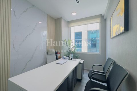 Kantoor te huur in Business Bay, Dubai, VAE 146.14013512 vr.m., nr 583387 - foto 1